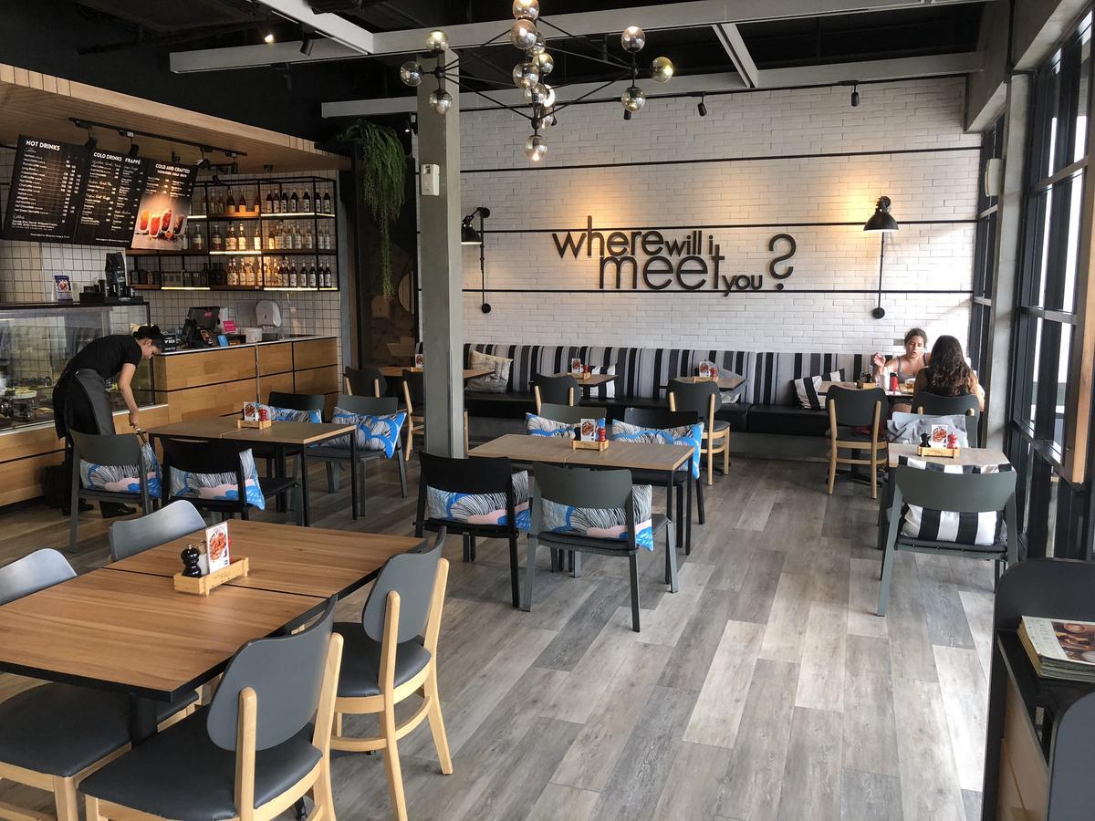 普吉岛芭东海滩格鲁尔酒店 Patong 外观 照片